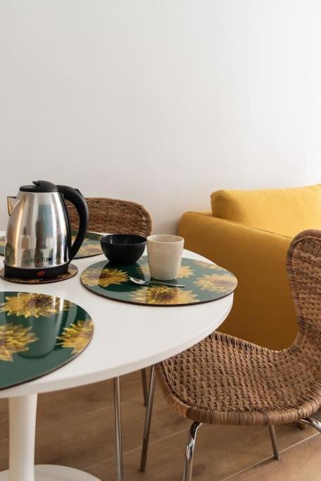 Youhosty - Ticinese Suite 1 Milan Extérieur photo